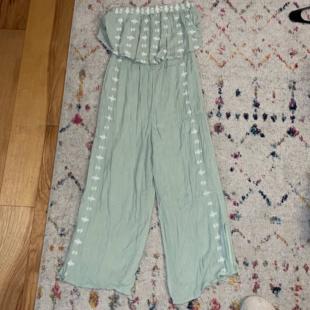 Strapless jumpsuit, pale green